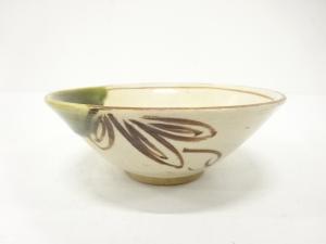 作家物　織部　茶碗